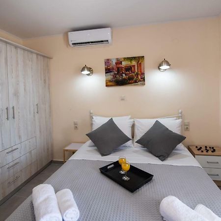 Ifi Sea House Apartment Никиана Екстериор снимка