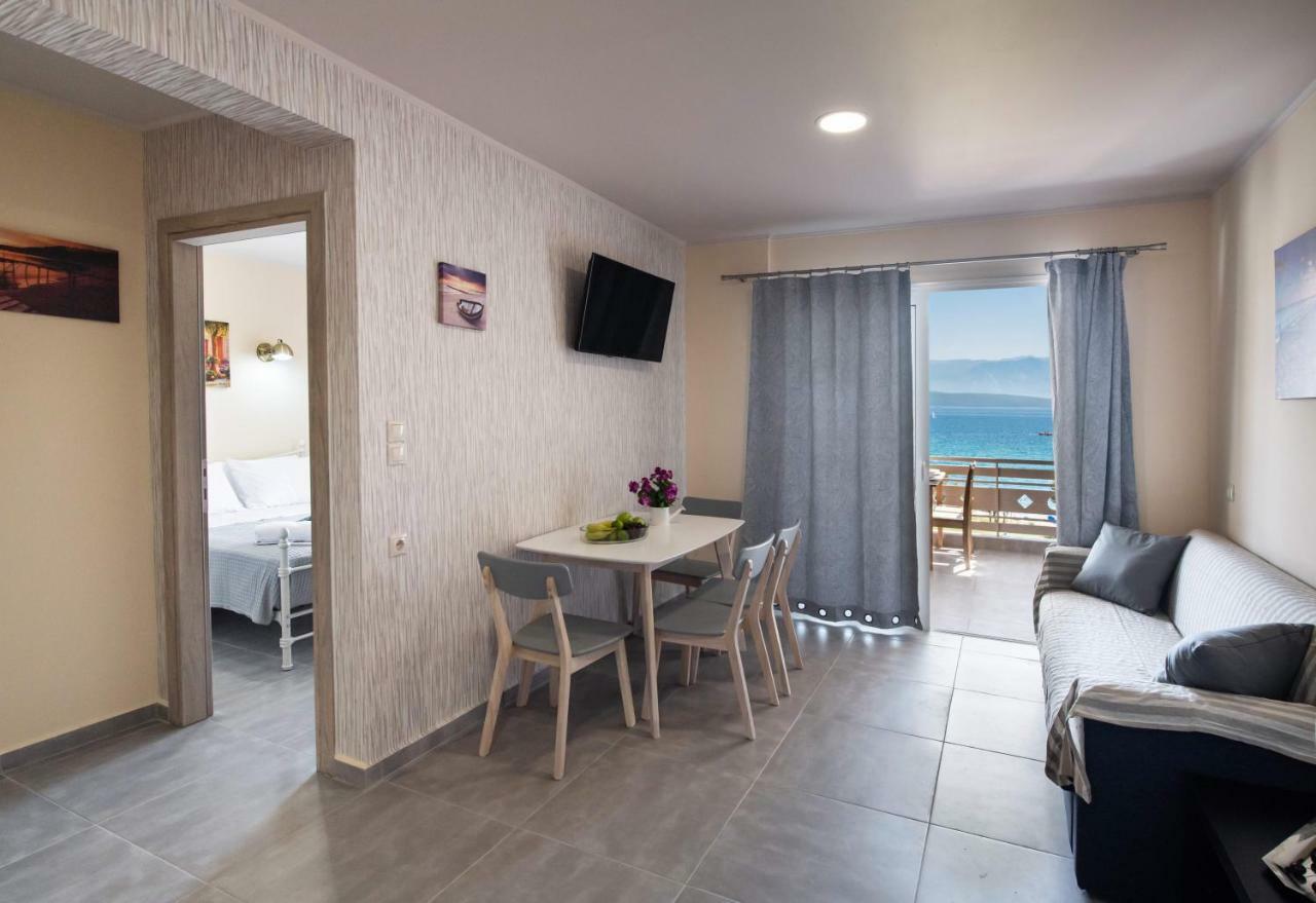 Ifi Sea House Apartment Никиана Екстериор снимка